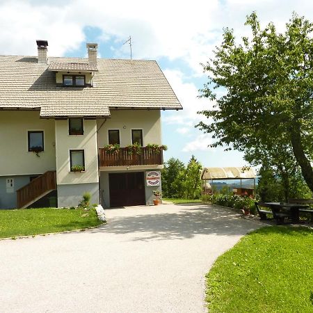 Apartments Pri Marjetki Cerkno Ngoại thất bức ảnh