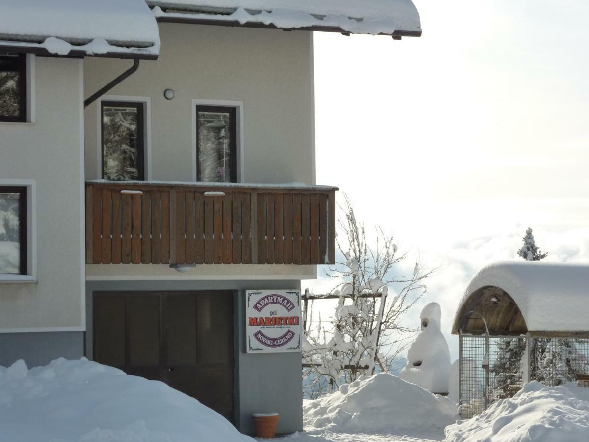 Apartments Pri Marjetki Cerkno Ngoại thất bức ảnh